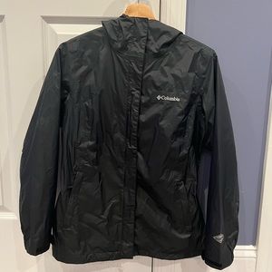 Columbia Women’s Omni Tech Windbreaker